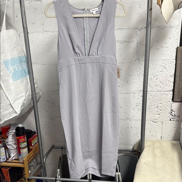 Superdown Light Purple -Sheath Midi Dress V-Neck Sleeveless - NWT - Medium - Picture 1 of 3
